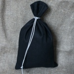 Черный подарочный мешок из ткани