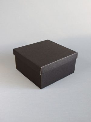ЧЁРНАЯ КОРОБКА:  КРЫШКА + ДНО, ПОЛНОСТЬЮ ИЗ МИКРОГОФРОКАРТОНА (18х11х7 см, 20х20х10 см)
