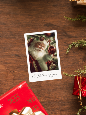 ОТКРЫТКА С ФОТО САНТЫ ВОЗЛЕ ЁЛКИ, С ТЕКСТОМ "С НОВЫМ ГОДОМ" (6 х 9 см)